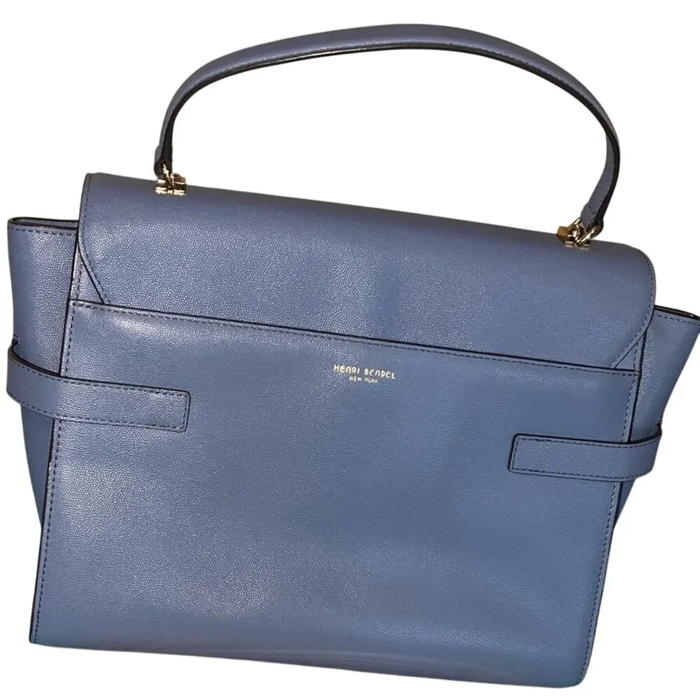 henri bendel 🩵classic old